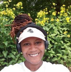 Meet your Posher, Angela